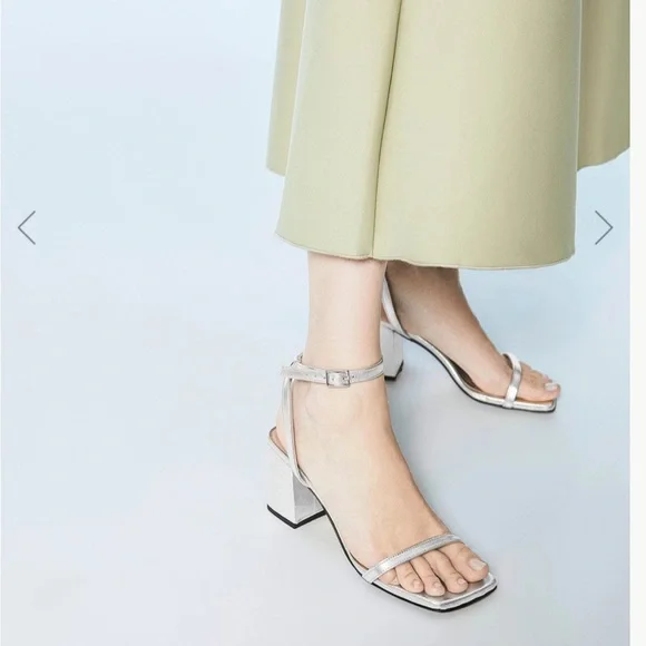 Essen Heels - The Elevated Essential - Silver - Picture 3 of 14